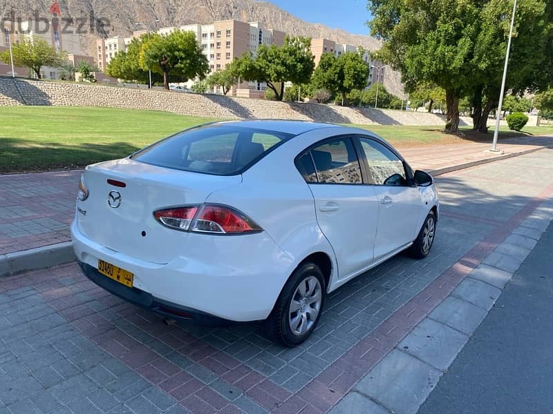 Expat leaving Mazda 2 2011 Excellent condition 5