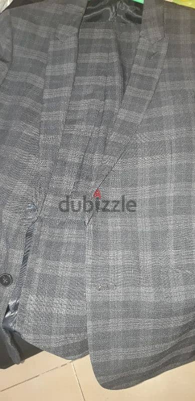 Suits/ Blazers & Pant  M&L (Only 1 pair) 10