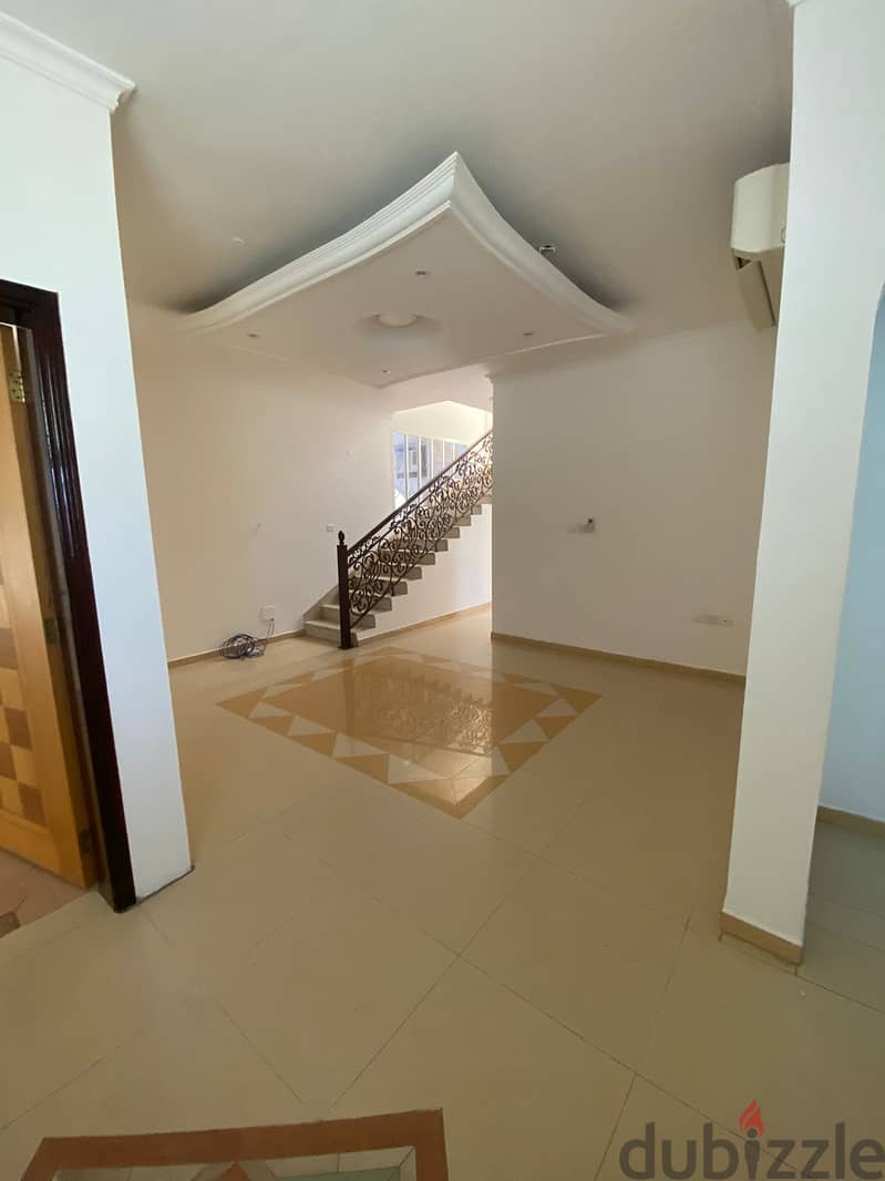 Spacious Family Villa in Al Ansab! فيلا عائلية واسعة بالانصب 3