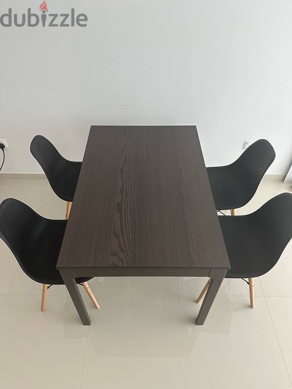 dinning table with chairs 1