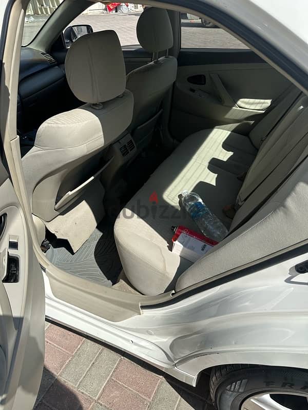 urgent  sale Toyota Camry 2011 4