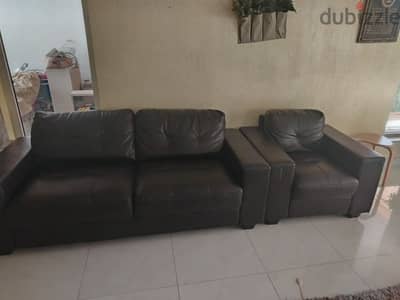 sofa in good condition