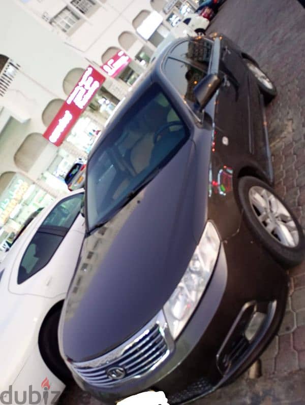 Kia Optima 2010 1