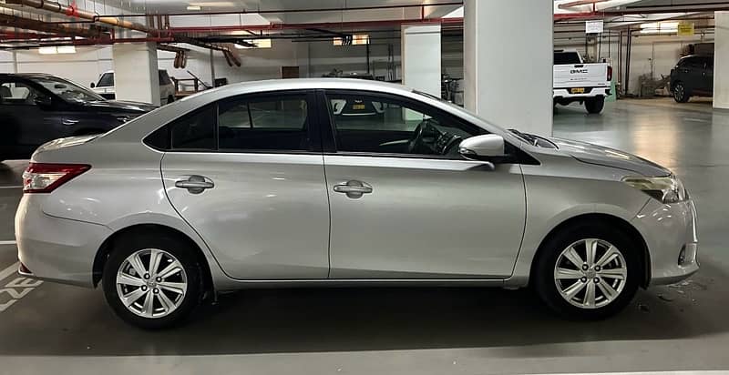 Toyota Yaris 2017 1