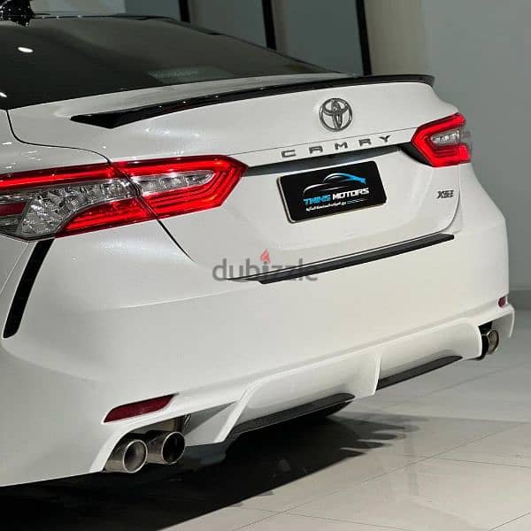 Toyota Camry 2019 4