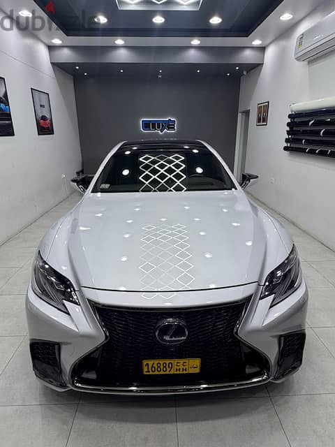 Lexus LS500 AWD 1