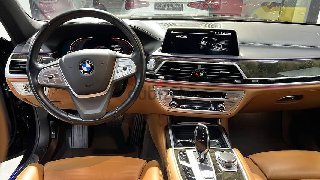 BMW 7-Series 2021 6