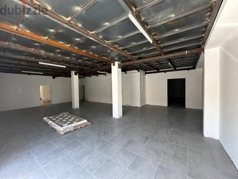 150 SQM Warehouse for Rent in Muthrah 1