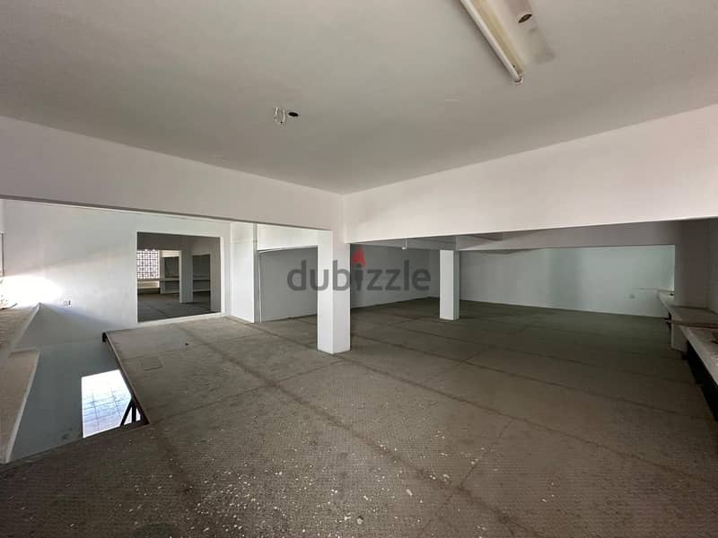 150 SQM Warehouse for Rent in Muthrah 3