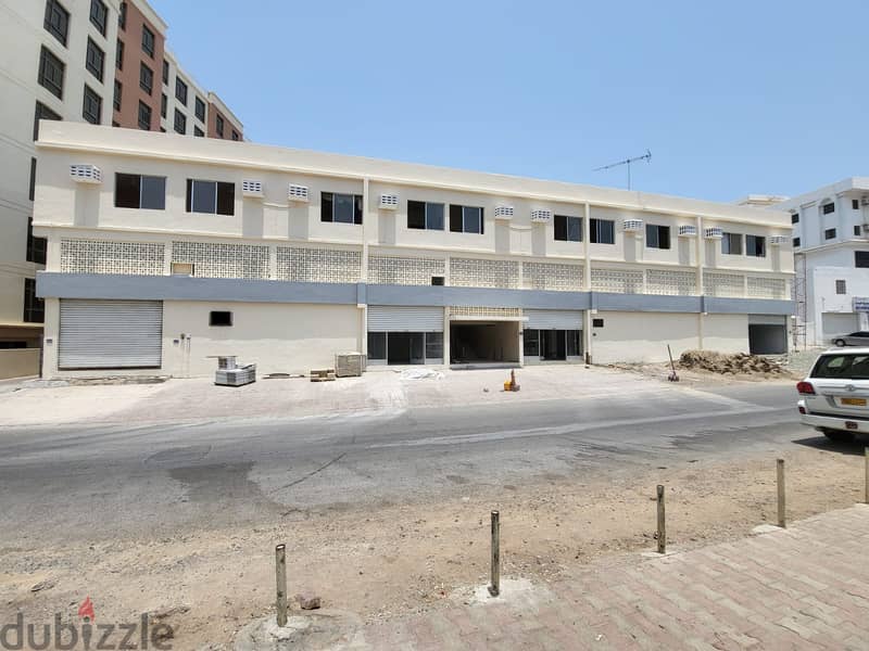 150 SQM Warehouse for Rent in Muthrah 9