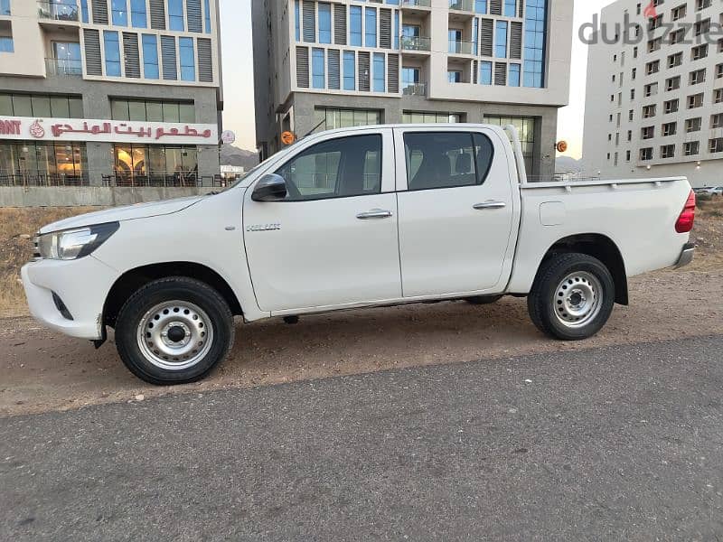 Toyota Hilux 2019 3