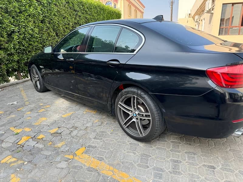 BMW 5-Series 2012 3