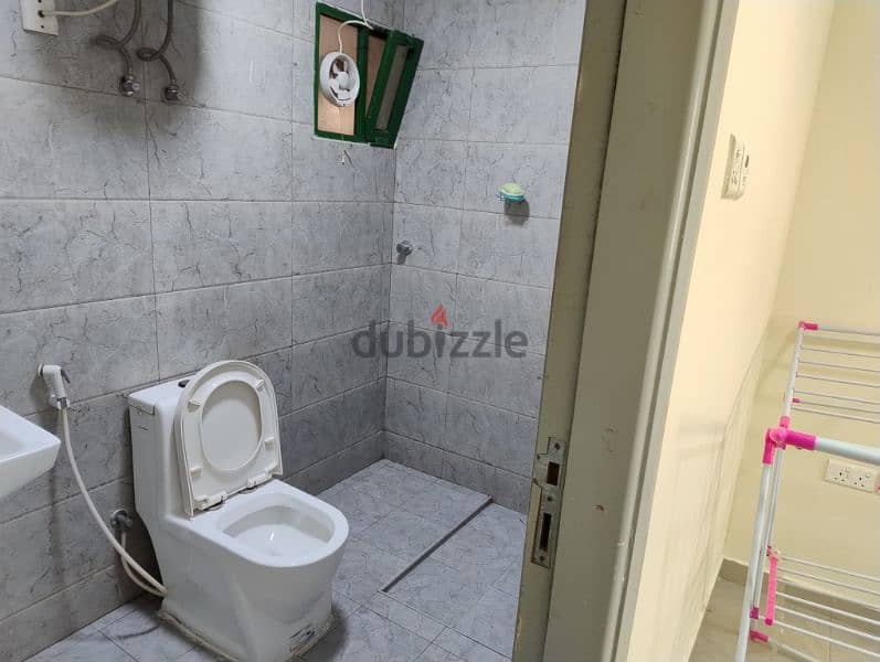 furnished rooms available for an executive male bachelors in ghubrah 7