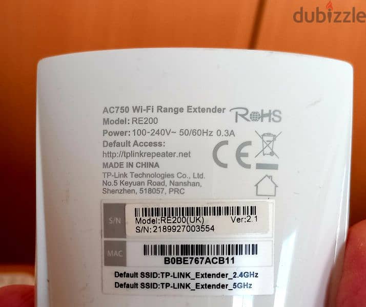 TP - LINK AC750 WiFi RANGE EXTENDER 2