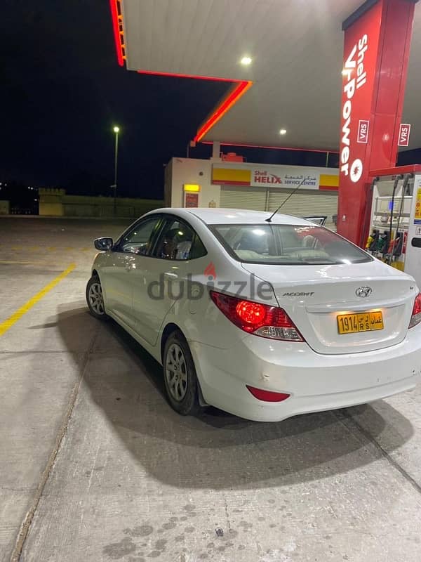 Hyundai Accent 2015 4