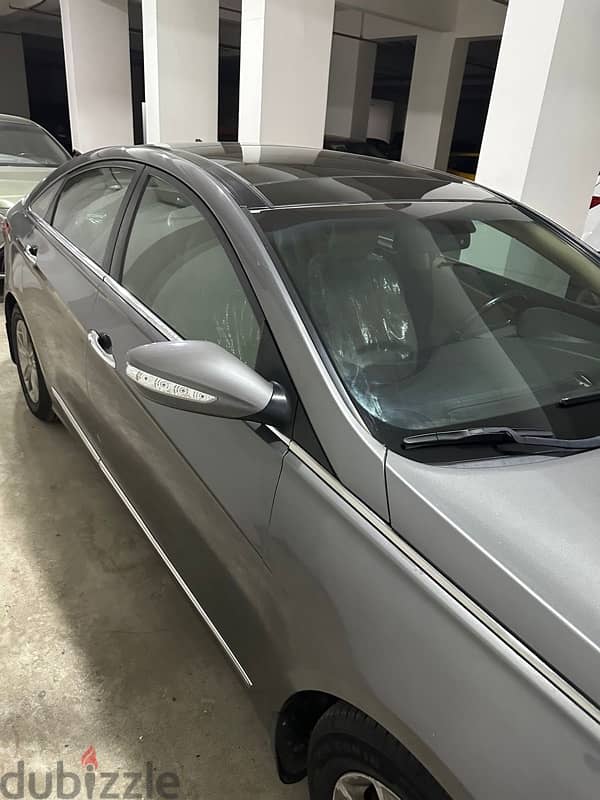 Hyundai Sonata 2012 In Mint Condition 0