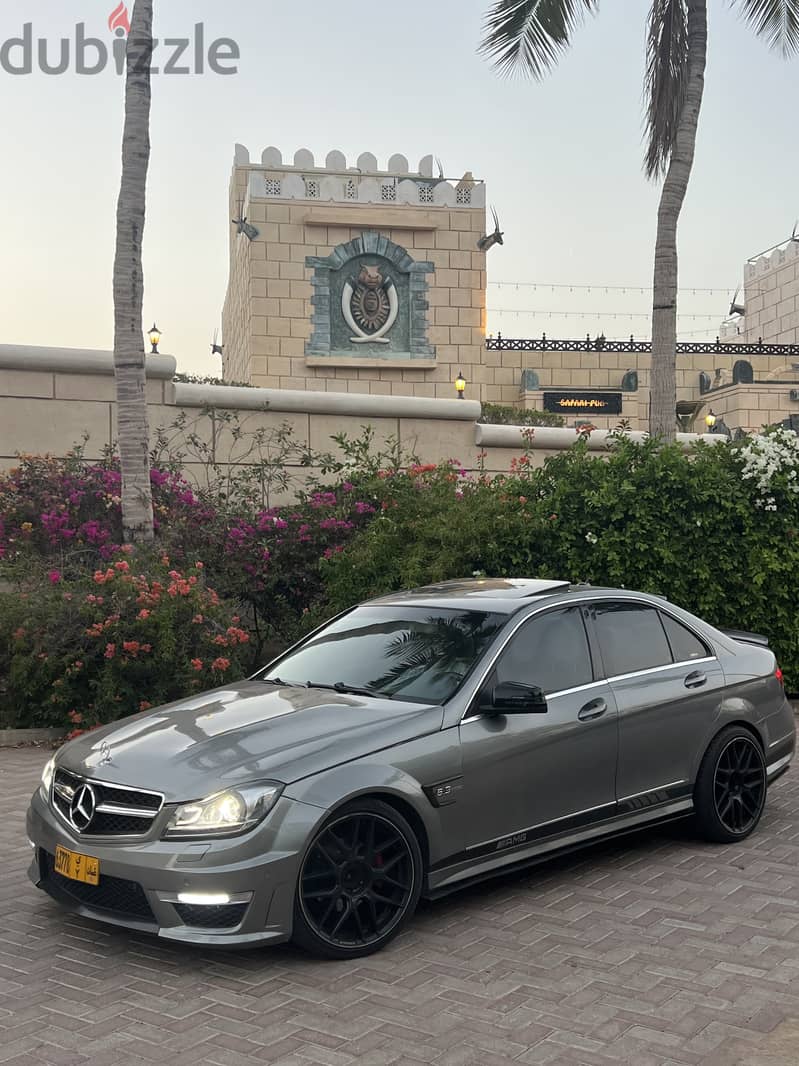 Mercedes-Benz C 300 2011 AMG with C63 bodykit 0