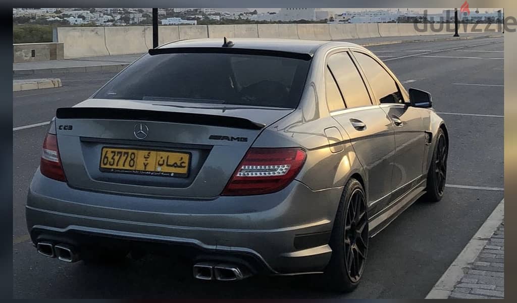 Mercedes-Benz C 300 2011 AMG with C63 bodykit 6