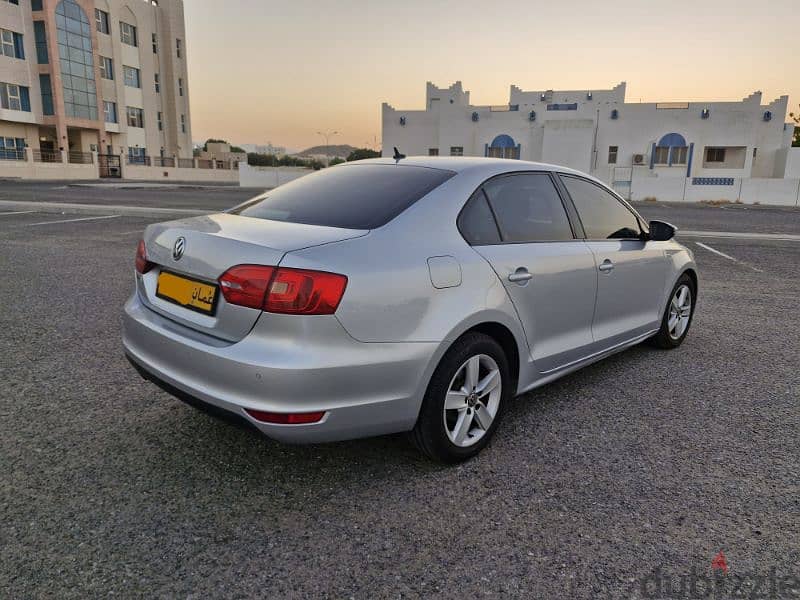 Volkswagen Jetta 2012 3