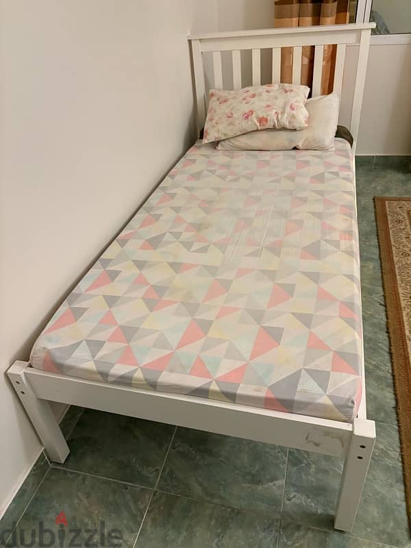 single bed from home center 1