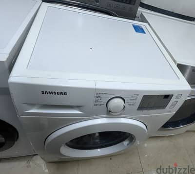 Samsung 7 kg washing machine available for sale in good condition