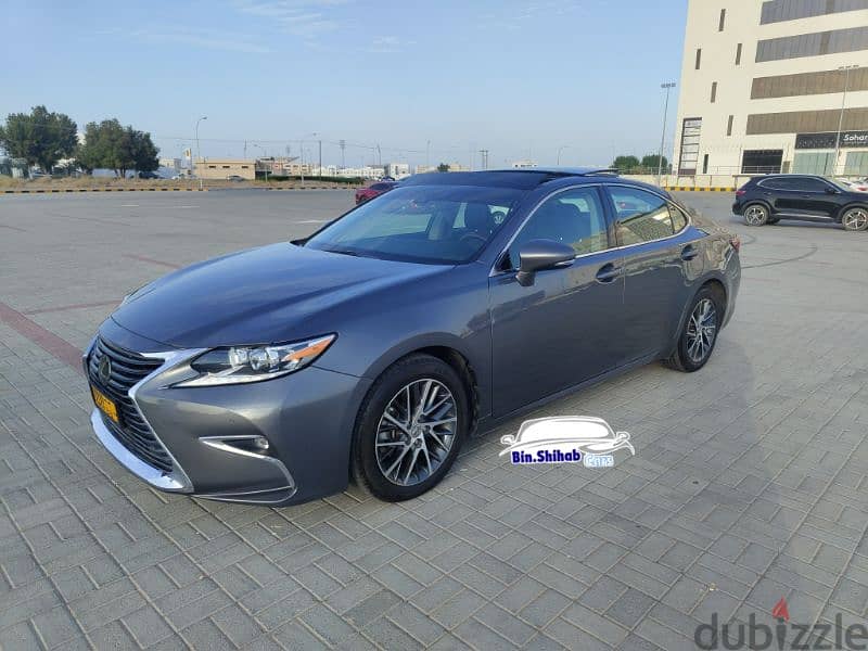 Lexus ES-Series 2017 1