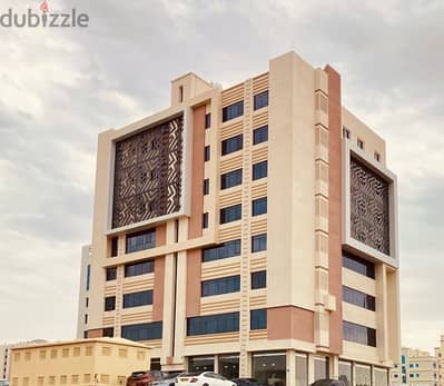 شقه راقيه للبيع في العامرات الاولى flat for sale in almarat