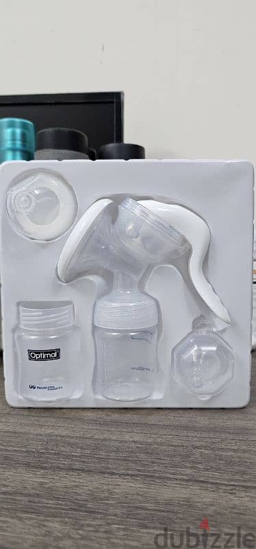 Manual breast pump 1