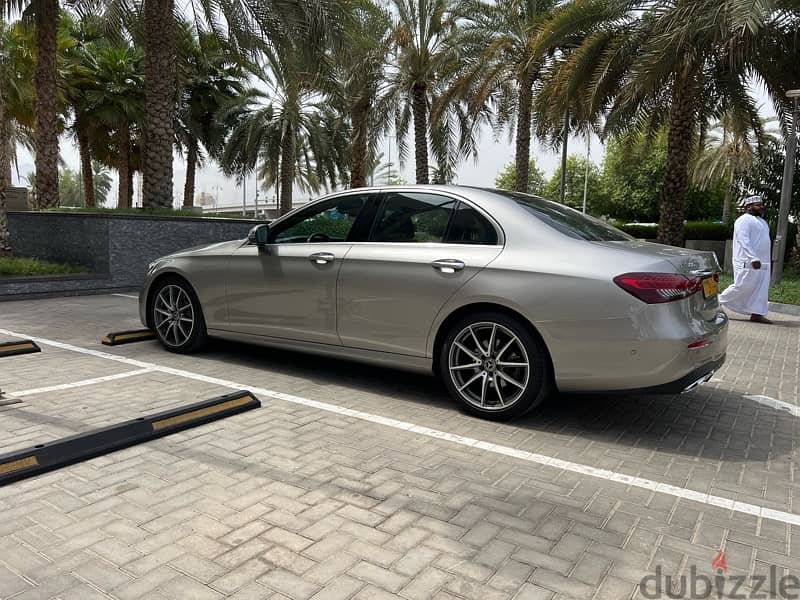 Mercedes-Benz E300 2022 Zawawi GCC Spec 4