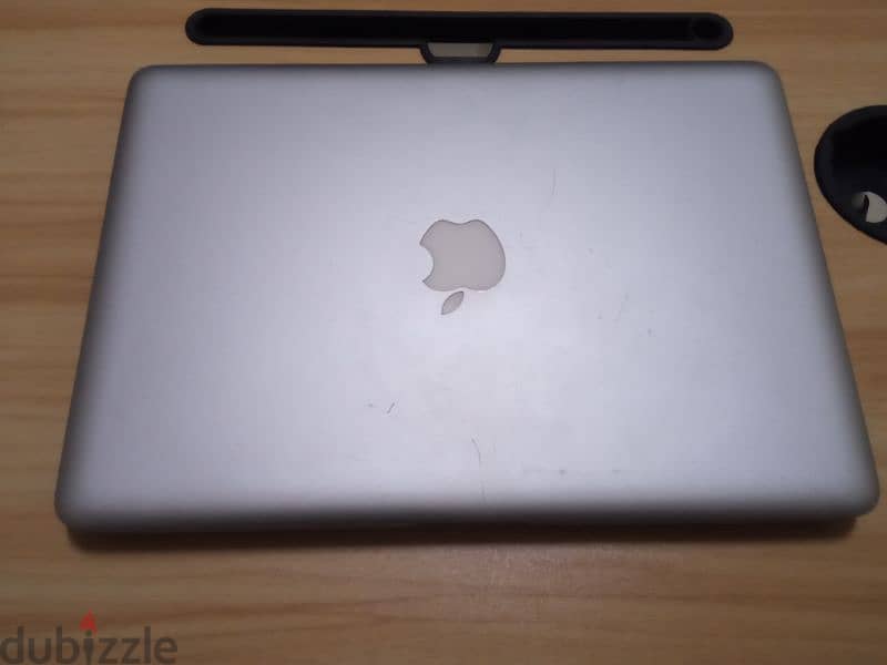 MacBook Pro 13" Inch (Mid 2012) - Wireless Keyboard-Mouse & Laptop Bag 1