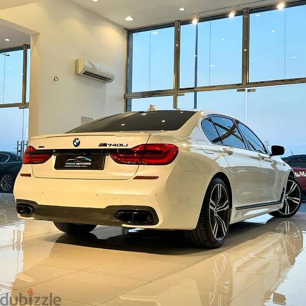 BMW 740 2018 4