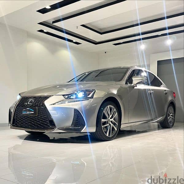 Lexus IS 300 2018 1