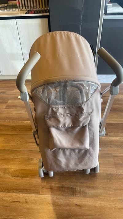 giggles Brand Stroller very good condition