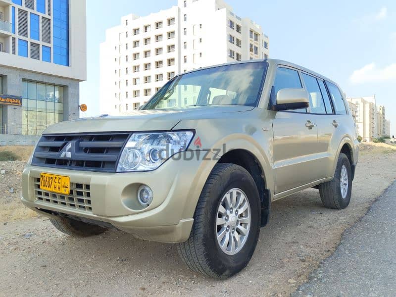 Mitsubishi Pajero 2012 0