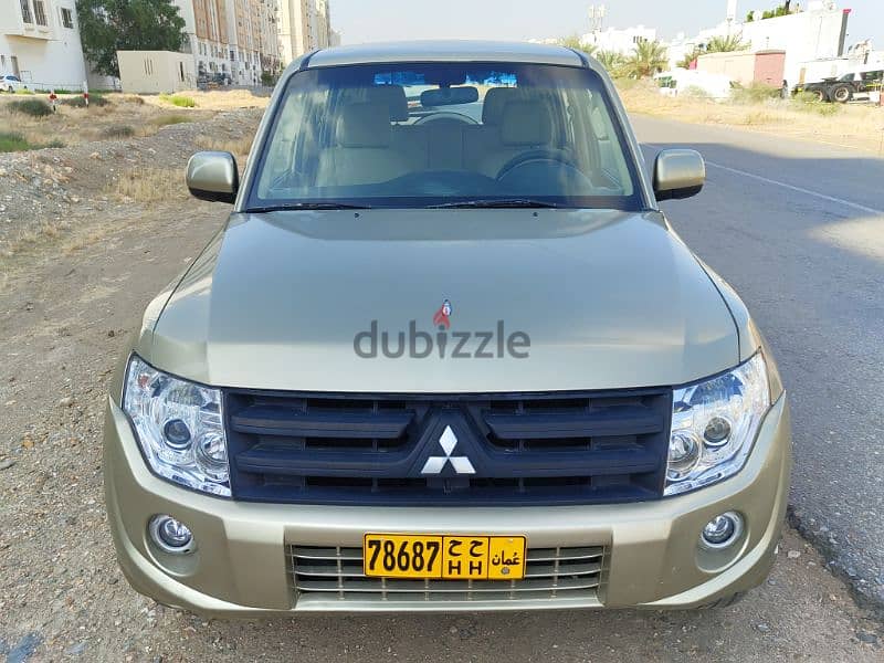 Mitsubishi Pajero 2012 1