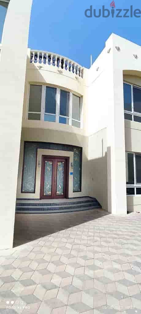 "SR-AV-342 *Luxurious Villa for Rent in Seeb – Beachside Bliss Awaits! 0