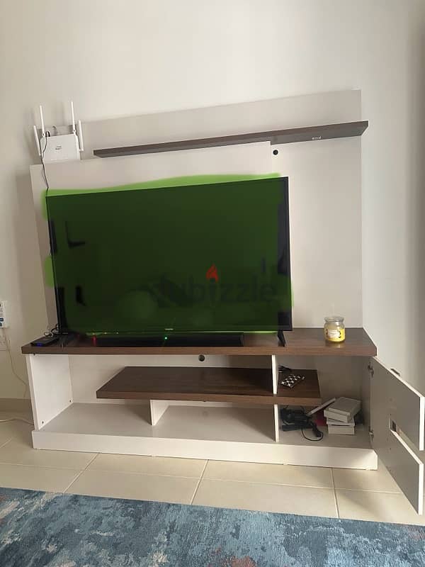 tv stand 0