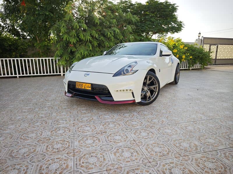 Nissan 370Z 2013 8