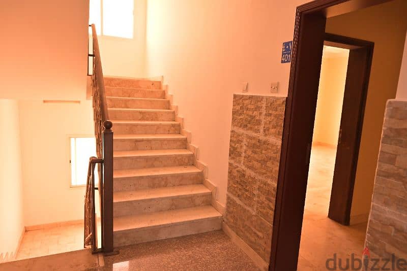 3 bed rooms flat in gubrah near hotel al maha 230 ro 0