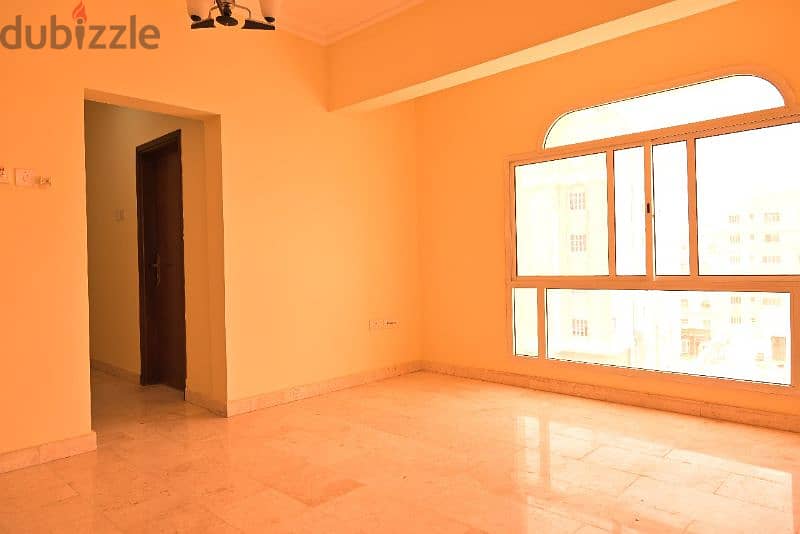 3 bed rooms flat in gubrah near hotel al maha 230 ro 2