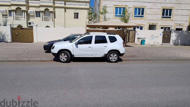 Renault Duster 2015 registered, 2014 vehicle 1