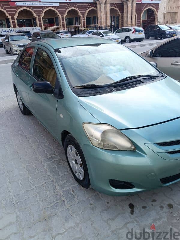 Toyota Yaris 2007.  call or wattsapp 95140142 1