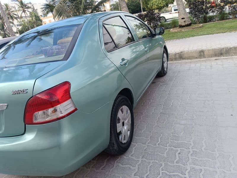 Toyota Yaris 2007.  call or wattsapp 95140142 3