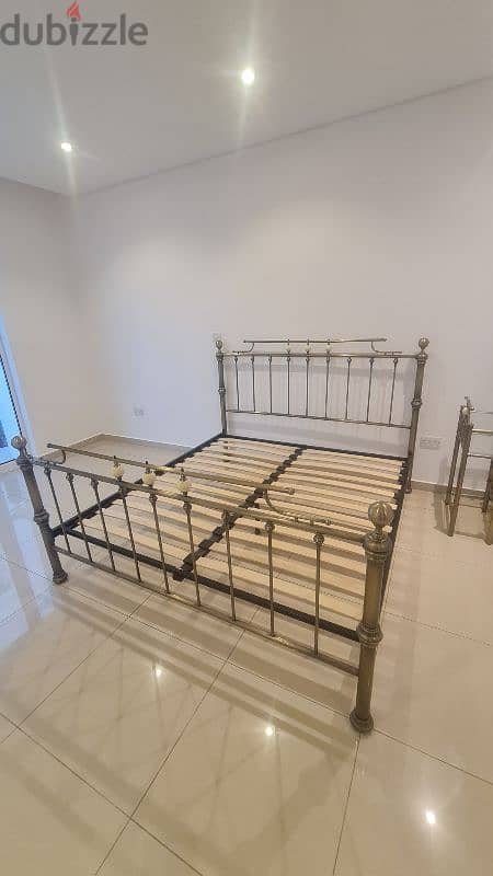 Abtique style bed frame and dresser 0