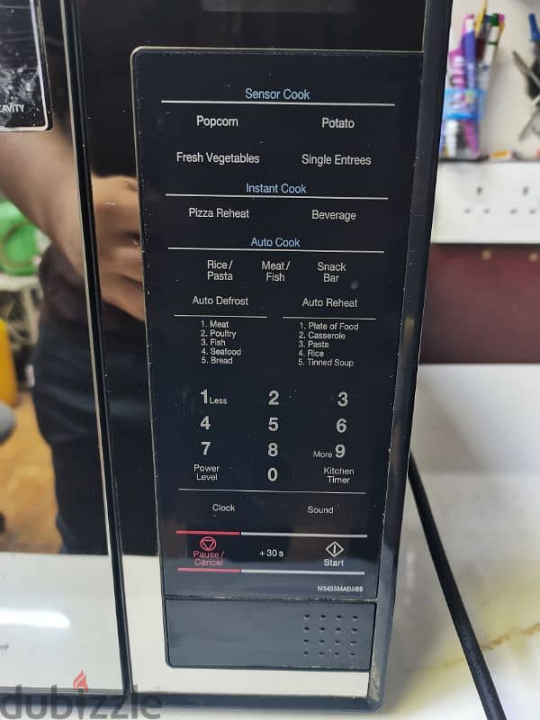 samsung microwave excellent condition little bit use 30 litter + 1