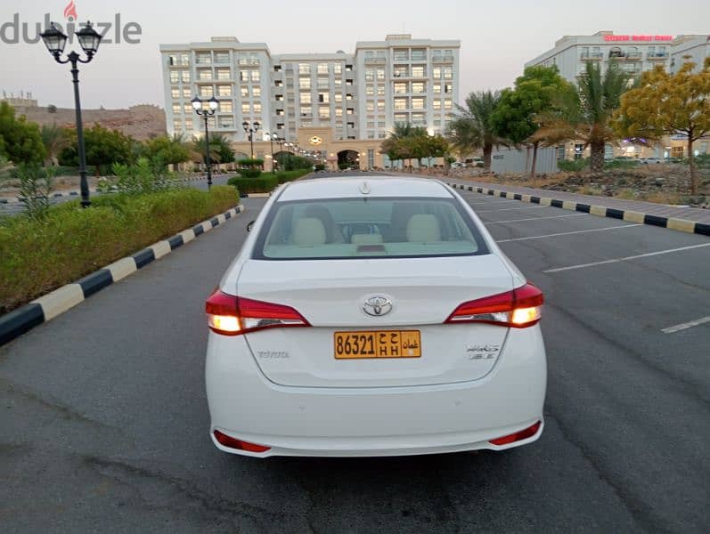 (77474894) Toyota Yaris 2018 oman car 1.5L 128km 4