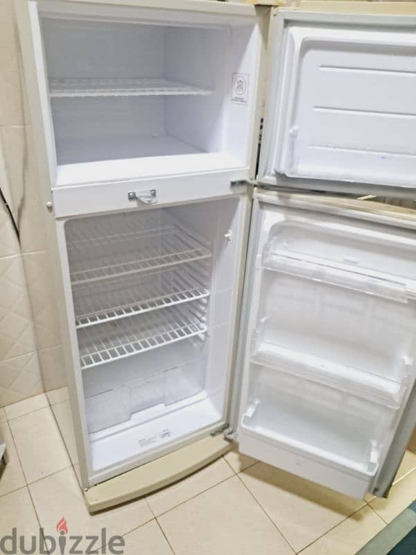 Good condition fridge for sale 1