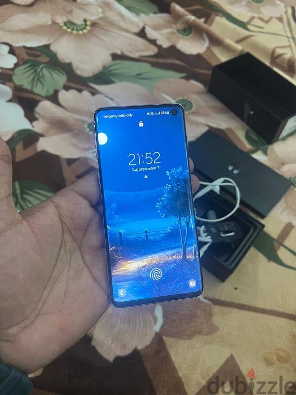 Samsung s10 8/512gb 3