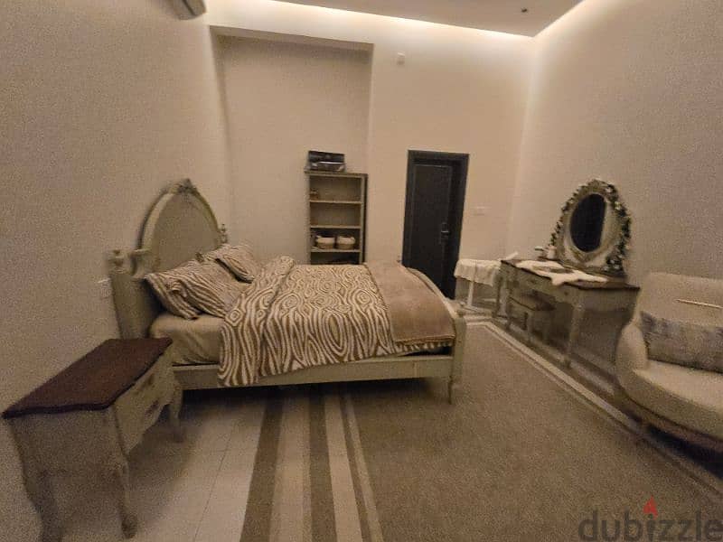 Amazing fully furnished house in sur Al hadid near beach 16