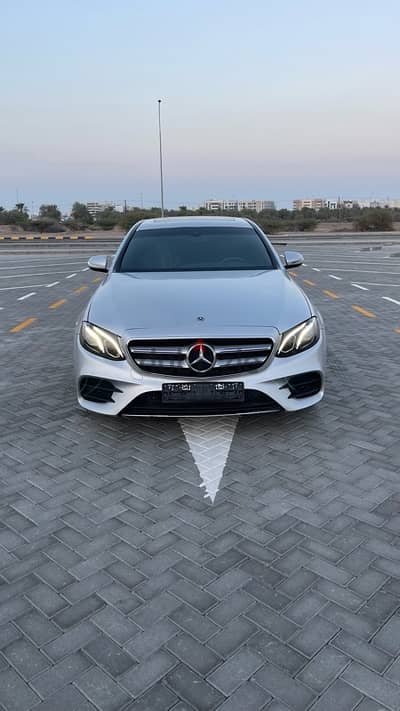 Mercedes-Benz E300 2019